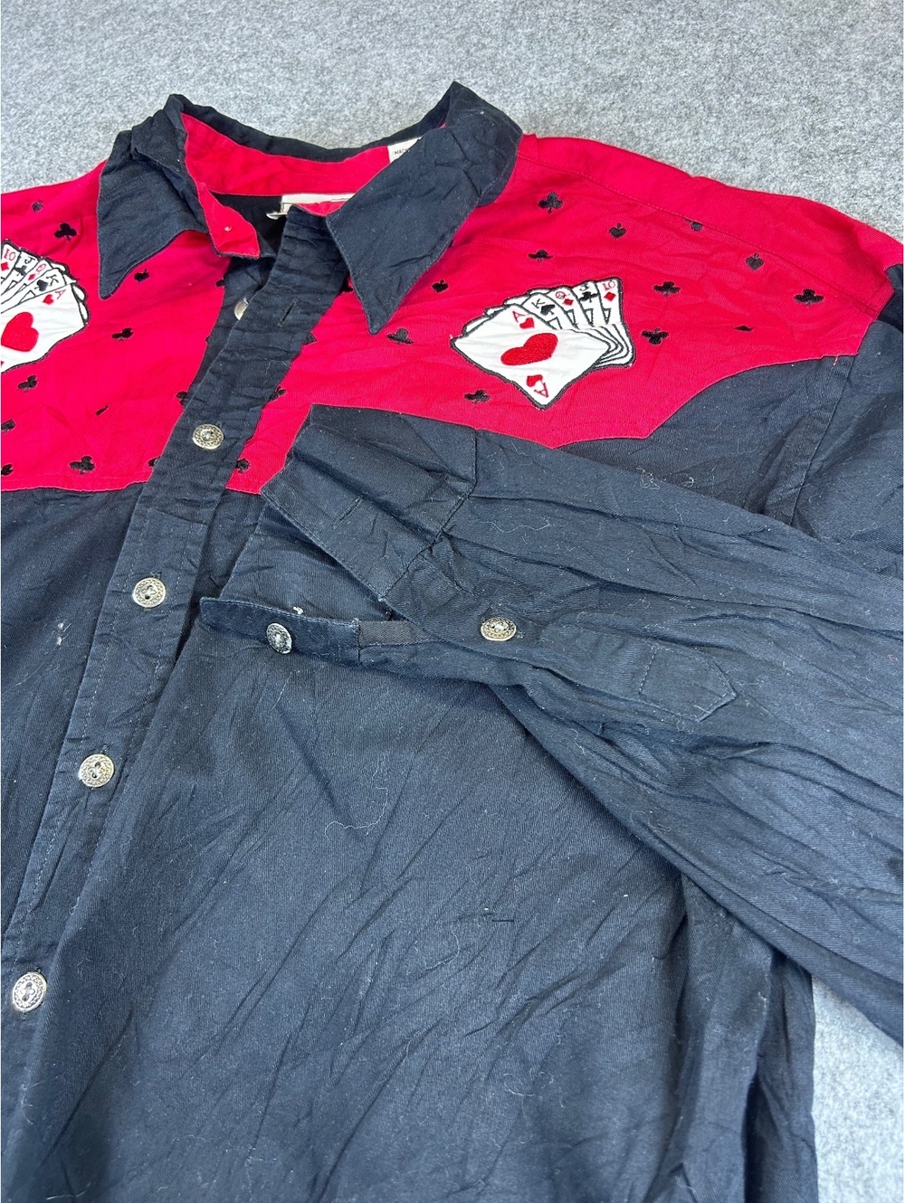 Vintage Adobe Rose Button Up Western Shirt Deck of Cards Embroidered Retro Dress